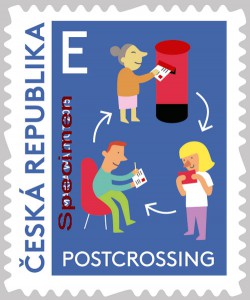 První česká známka Postcrossing. Česká pošta dala zakladatelům Postcrossingu možnost, aby si známku sami navrhli.